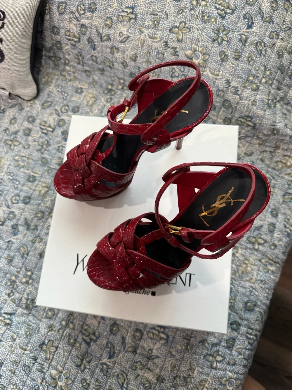 YVES SAINT LAURENT SHOES